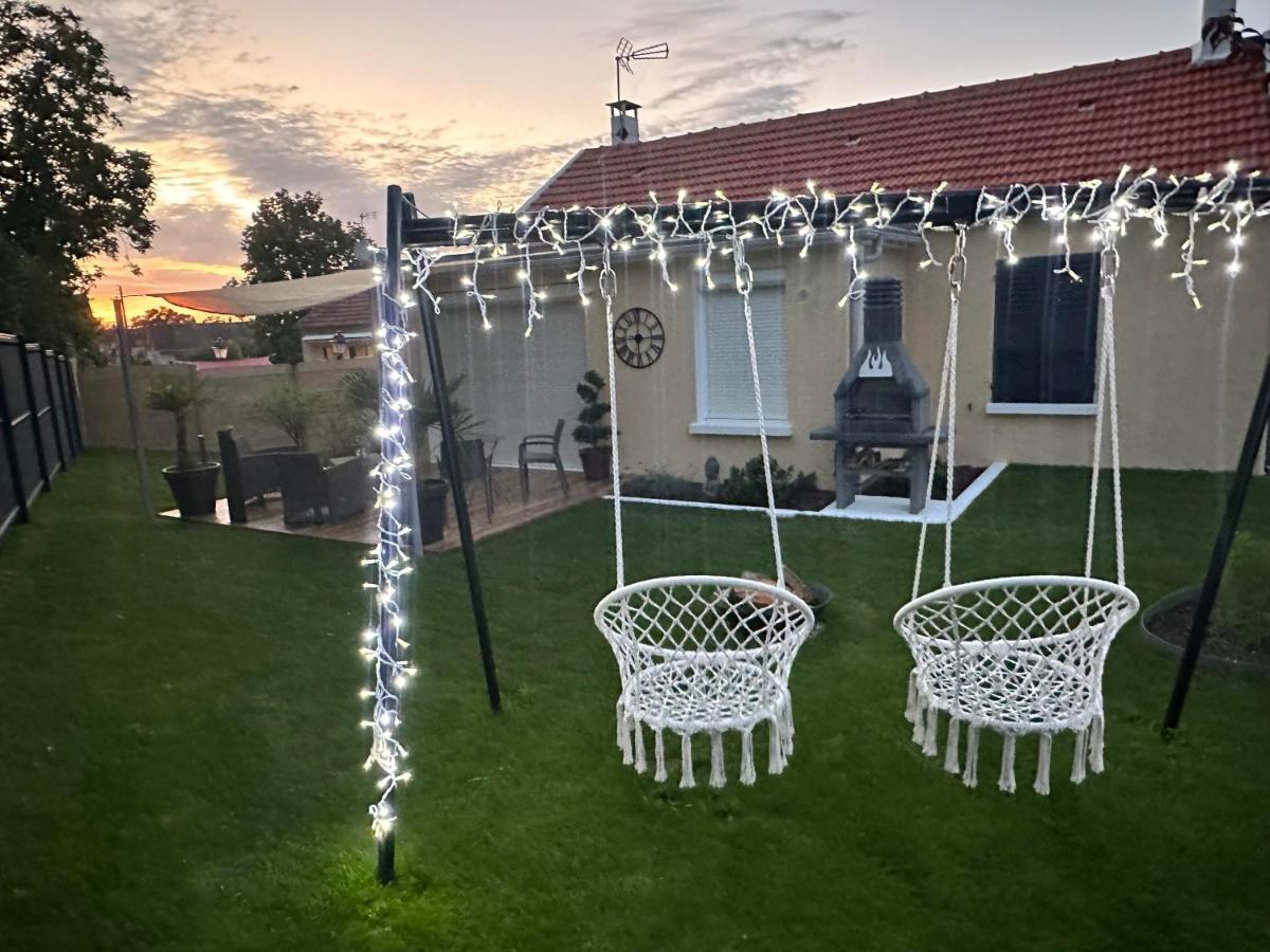 La Maison Des Plaisirs Love Room Champigny  Buitenkant foto