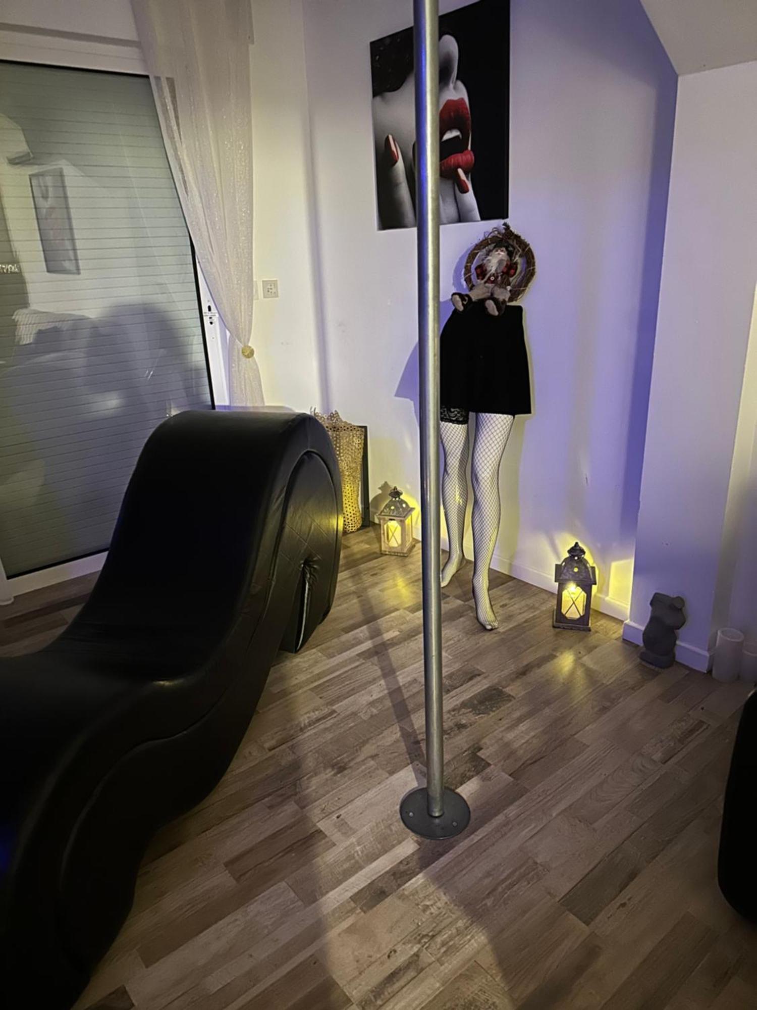 La Maison Des Plaisirs Love Room Champigny  Buitenkant foto