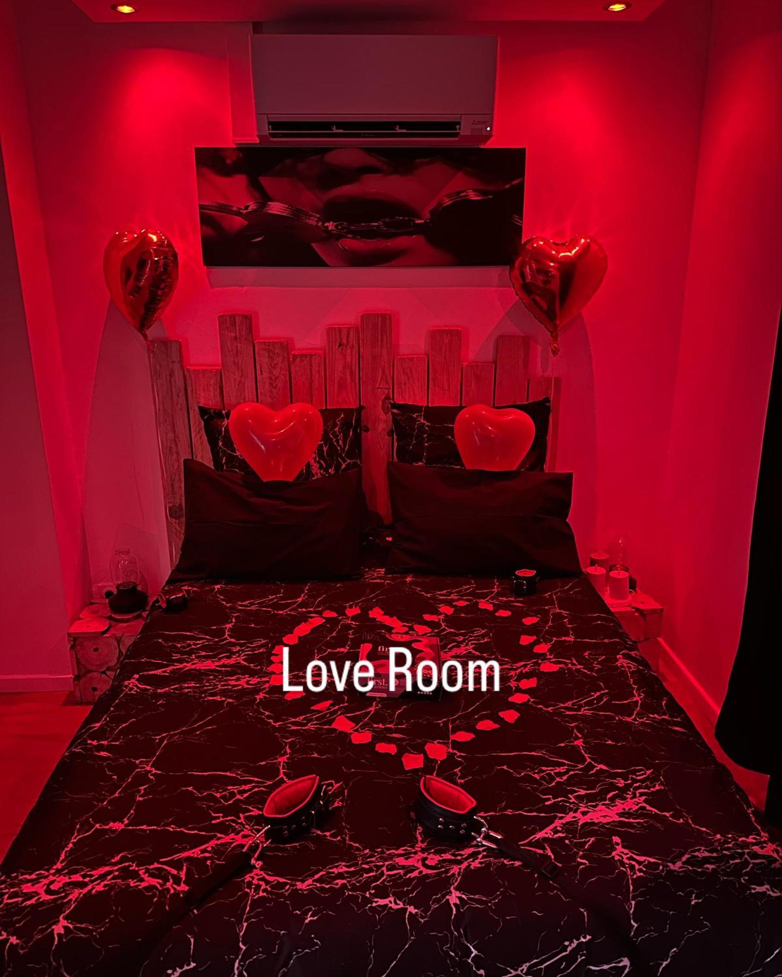 La Maison Des Plaisirs Love Room Champigny  Buitenkant foto